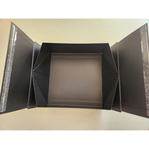 CHANEL Square Empty Gift Box Container 8.5"x8.5"x3.75" Cover Camellia Flower - Picture 7 of 15